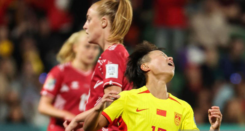 Đan Mạch đánh bại Trung Quốc nhờ bàn thắng duy nhất phút cuối trận ảnh 5 Đan Mạch đánh bại Trung Quốc nhờ bàn thắng duy nhất phút cuối trận ảnh 5