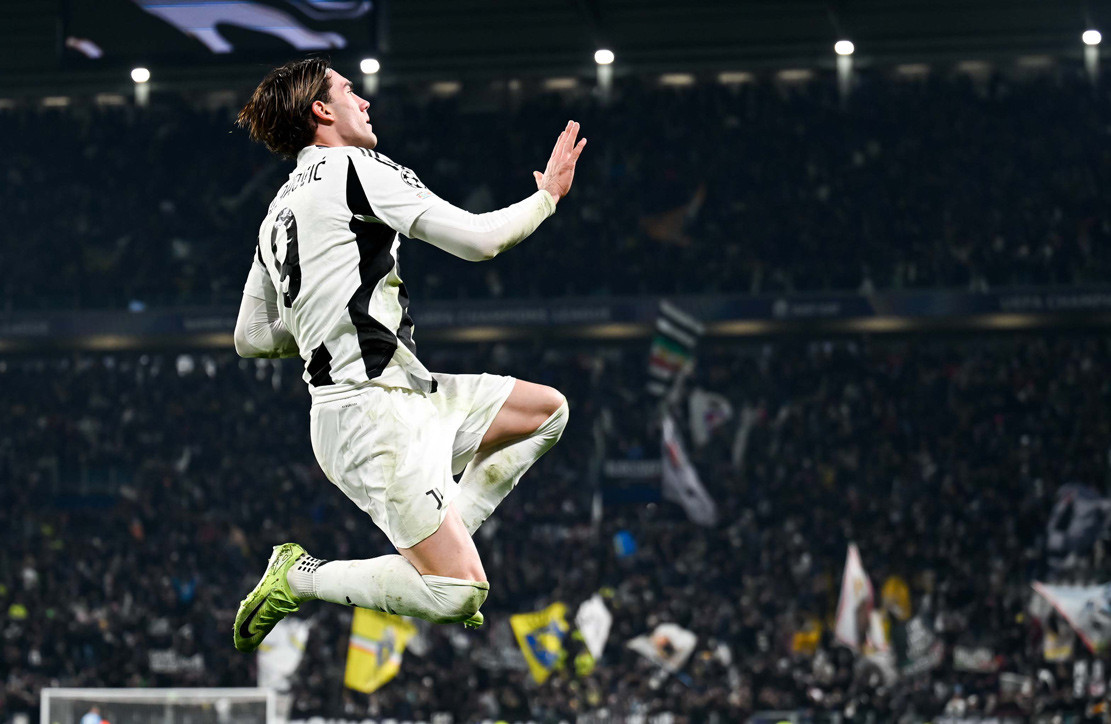 Vlahovic mở điểm cho Juventus