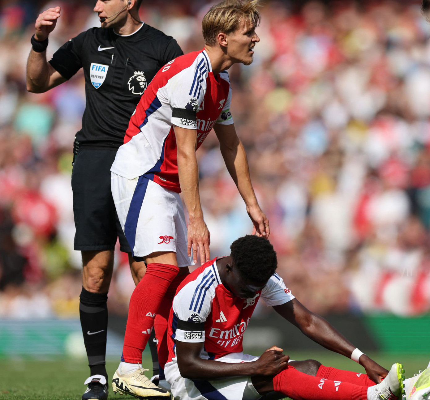 Arsenal thắng trận ra quân giải Ngoại hạng Anh ảnh 9 Arsenal thắng trận ra quân giải Ngoại hạng Anh ảnh 9