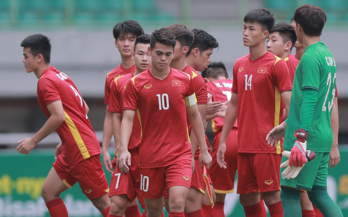U19 Việt Nam phải nhanh chóng đứng dậy sau thất bại U19 Việt Nam phải nhanh chóng đứng dậy sau thất bại