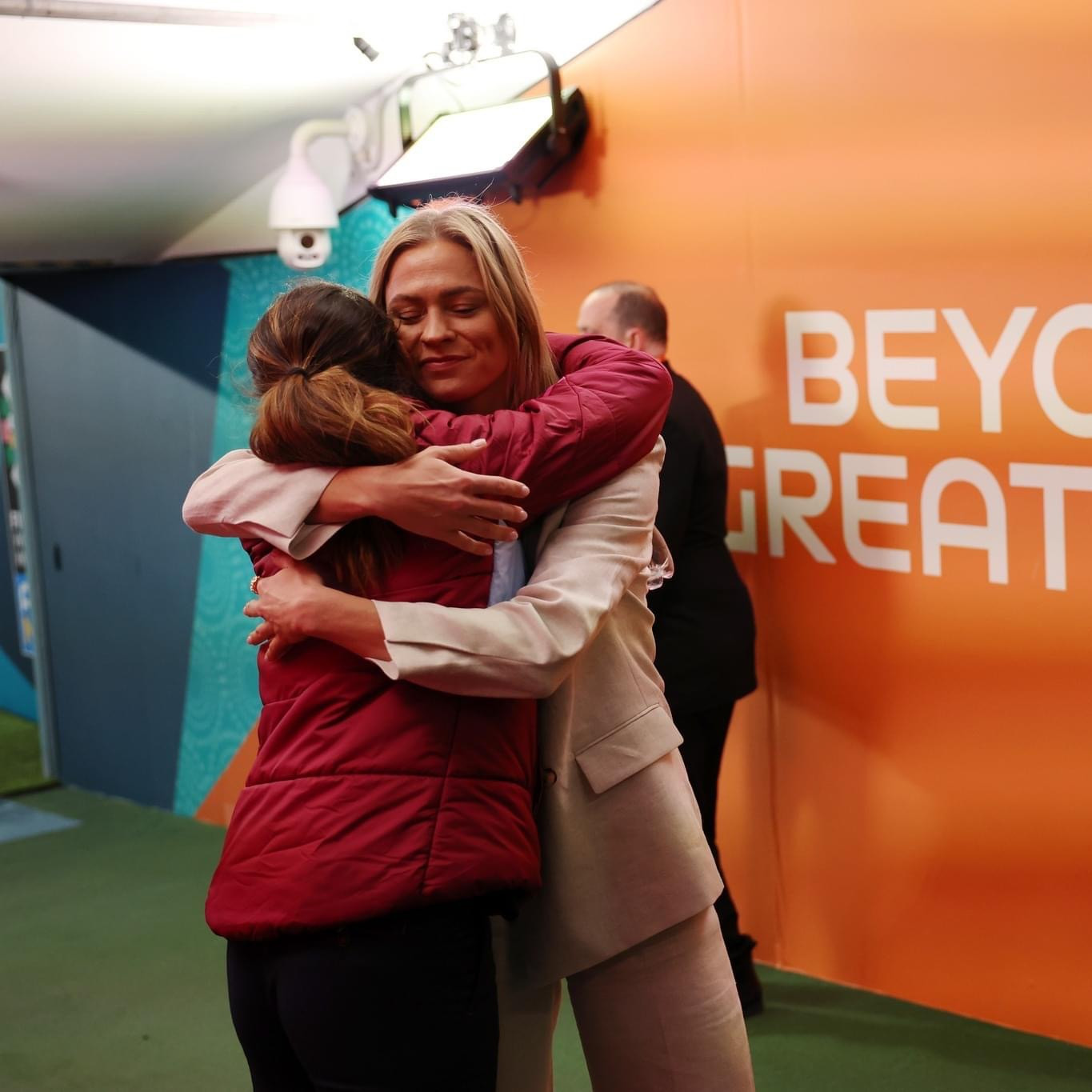 Đánh bại Thụy Điển 2-1 trong 10 phút cuối điên rồ, nữ Tây Ban Nha lần đầu vào chung kết World Cup ảnh 2