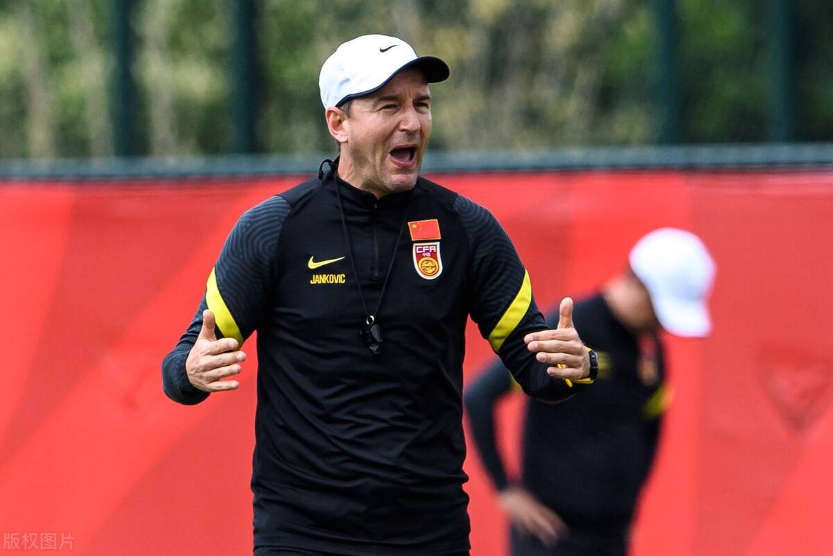 HLV Jankovic không chứng tỏ được nhiều HLV Jankovic không chứng tỏ được nhiều