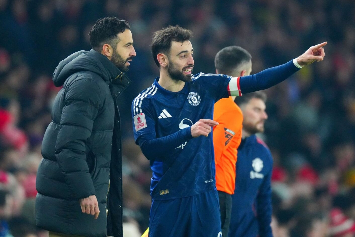 HLV Amorim rất muốn Bruno ở lại HLV Amorim rất muốn Bruno ở lại