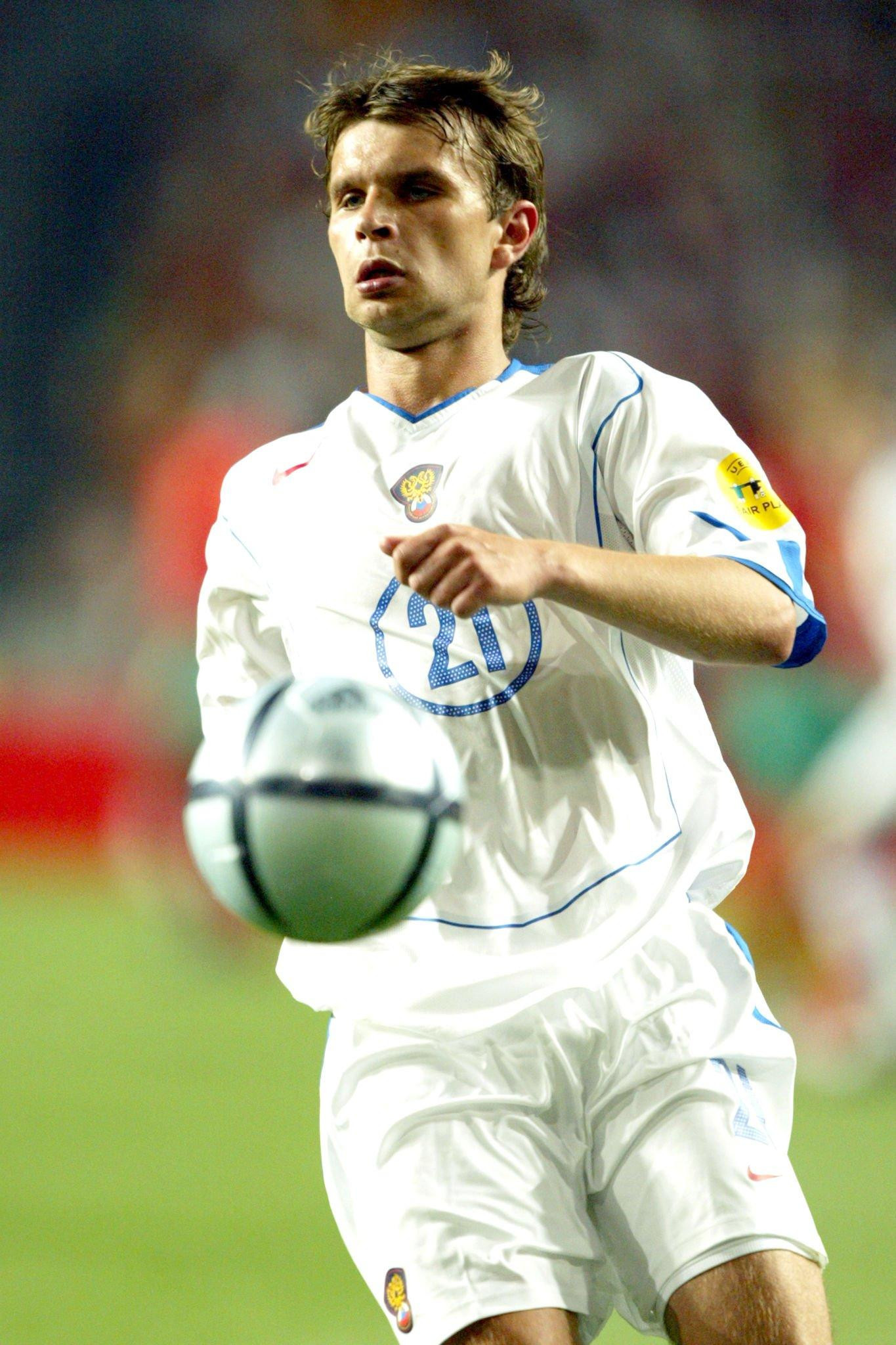 Aleksei Bugayev từng 7 lần khoác áo ĐT Nga