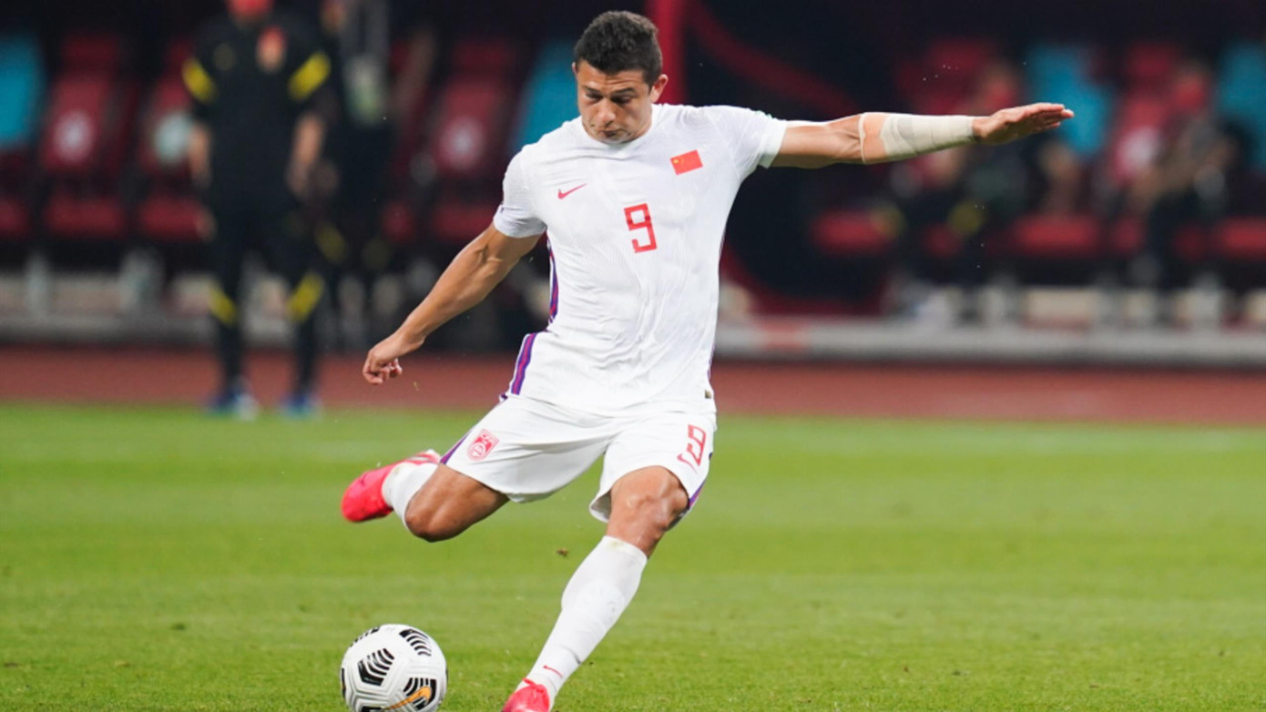 Elkeson trong màu áo ĐT Trung Quốc Elkeson trong màu áo ĐT Trung Quốc