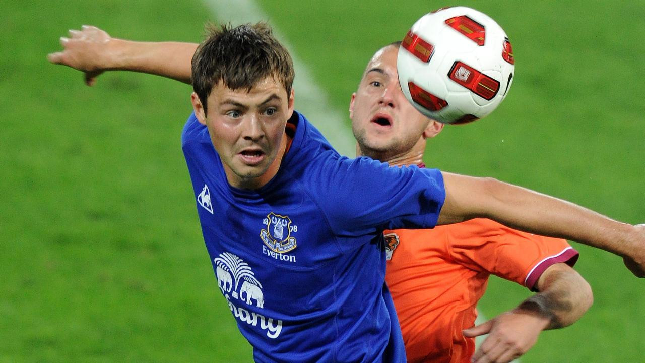 Bilyaletdinov (trái) từng trải qua nhiều năm thành công tại Everton