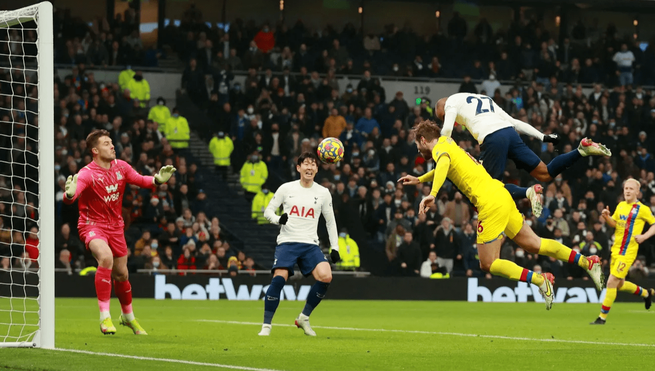 Tottenham khiến đối thủ không có pha dứt điểm trúng đích nào