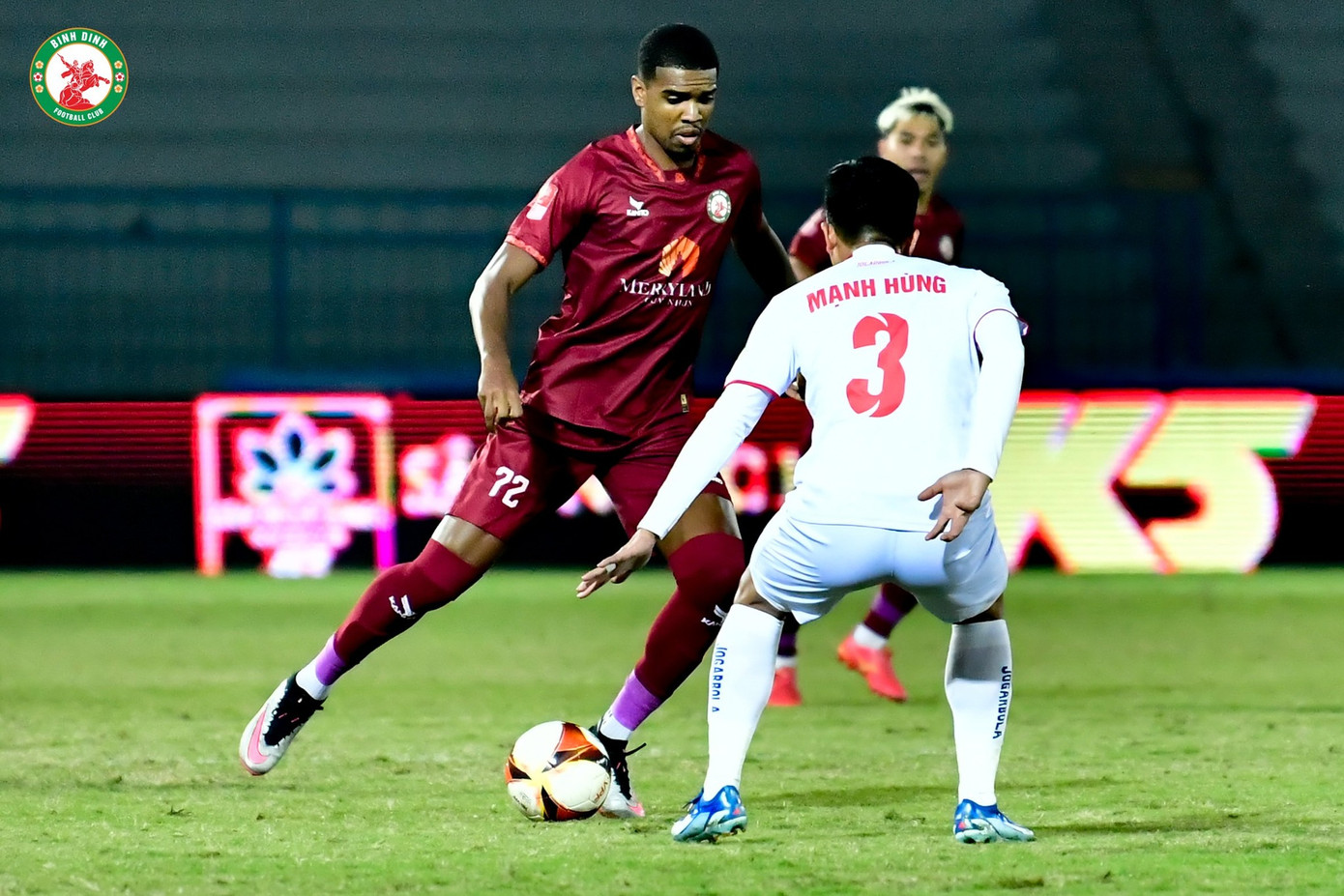 Alan là chủ công của Bình Định với 17 bàn tại V-League 2023/24 Alan là chủ công của Bình Định với 17 bàn tại V-League 2023/24