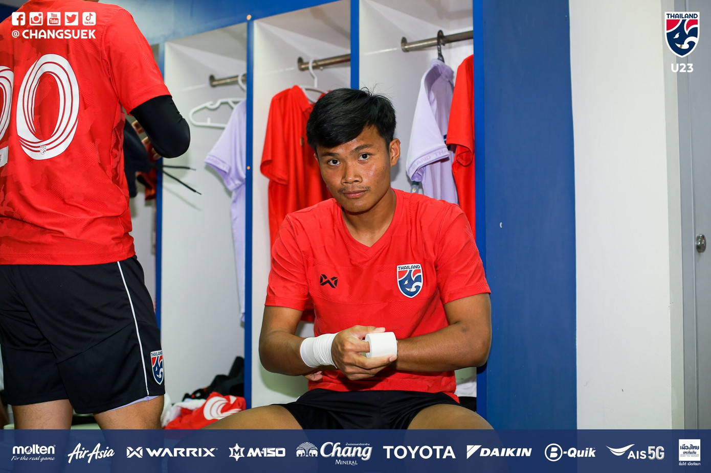 Thắng dễ U23 Bangladesh, U23 Thái Lan cạnh tranh ngôi đầu bảng với U23 Malaysia ảnh 2 Thắng dễ U23 Bangladesh, U23 Thái Lan cạnh tranh ngôi đầu bảng với U23 Malaysia ảnh 2