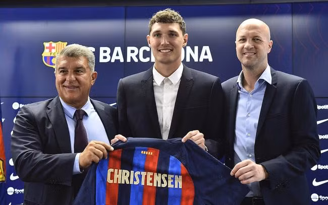 Christensen vừa đến Barca nhưng anh sẽ lại rời đi?