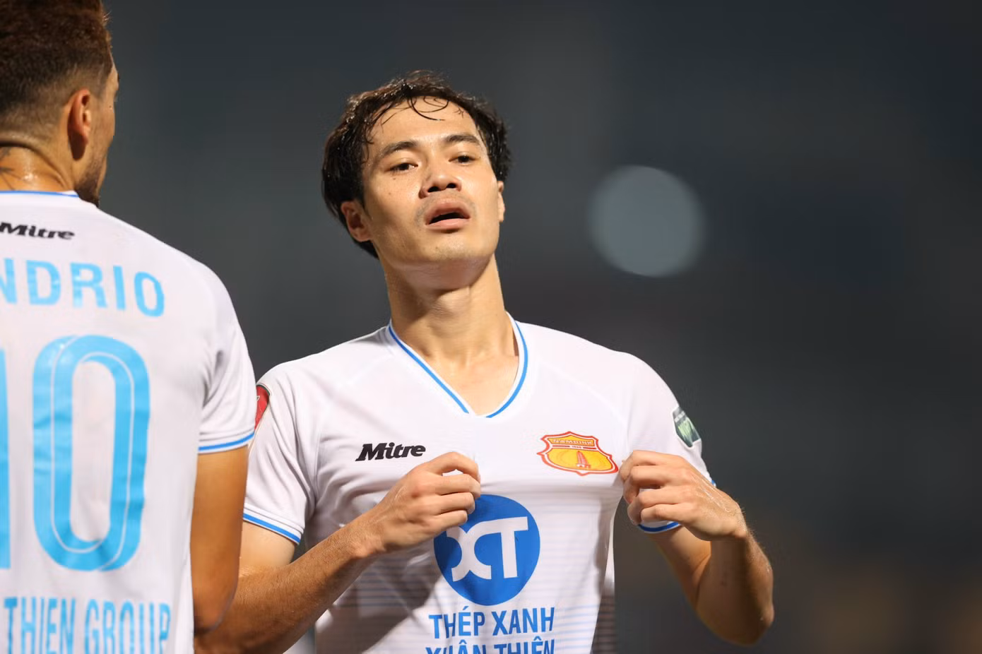 Thắng ngược CAHN, Thép Xanh Nam Định giữ vững ngôi đầu bảng V-League 2023/24 ảnh 13 Thắng ngược CAHN, Thép Xanh Nam Định giữ vững ngôi đầu bảng V-League 2023/24 ảnh 13