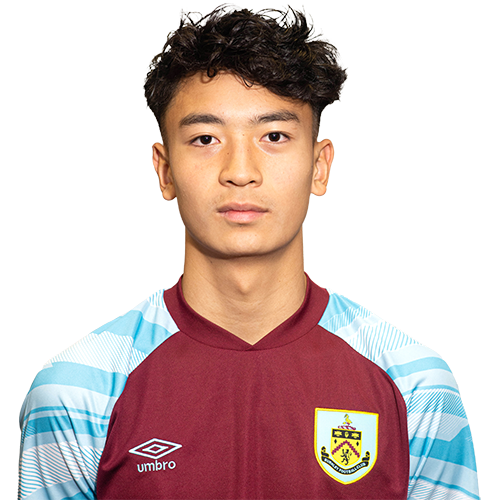 Nathan James trong màu áo U18 Burnley