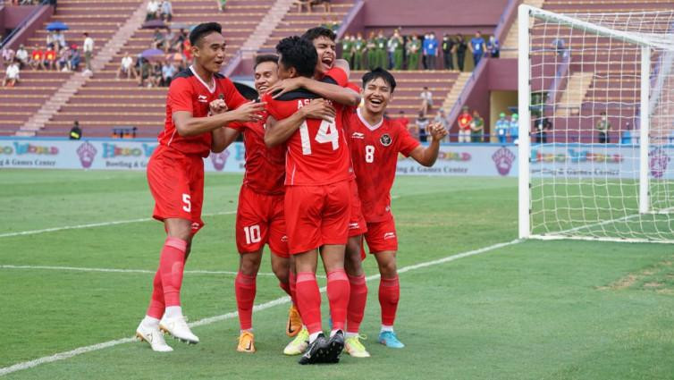 U23 Indonesia ăn mừng bàn thắng trước Philippines U23 Indonesia ăn mừng bàn thắng trước Philippines