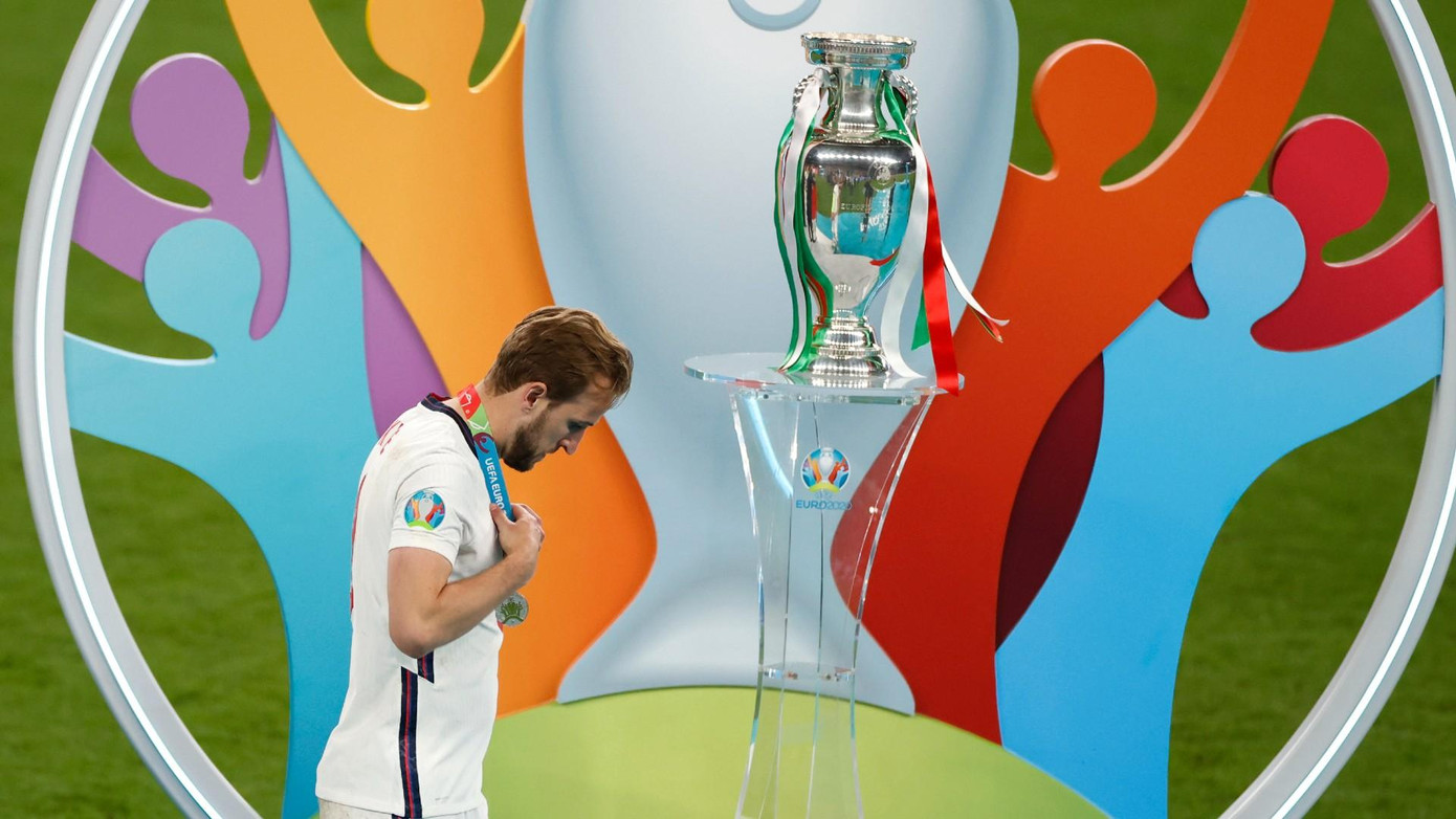 Kane sa sút dần kể từ EURO 2020