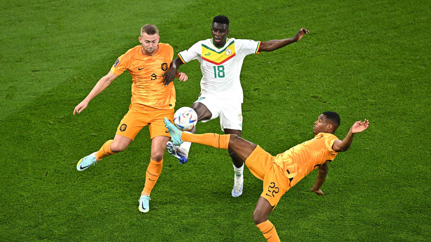 World Cup 2022: Hà Lan chật vật vượt qua Senegal nhờ 2 bàn thắng muộn ảnh 13