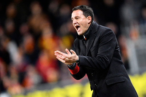 Nhiều thách thức đang chờ đón HLV Jankovic Nhiều thách thức đang chờ đón HLV Jankovic