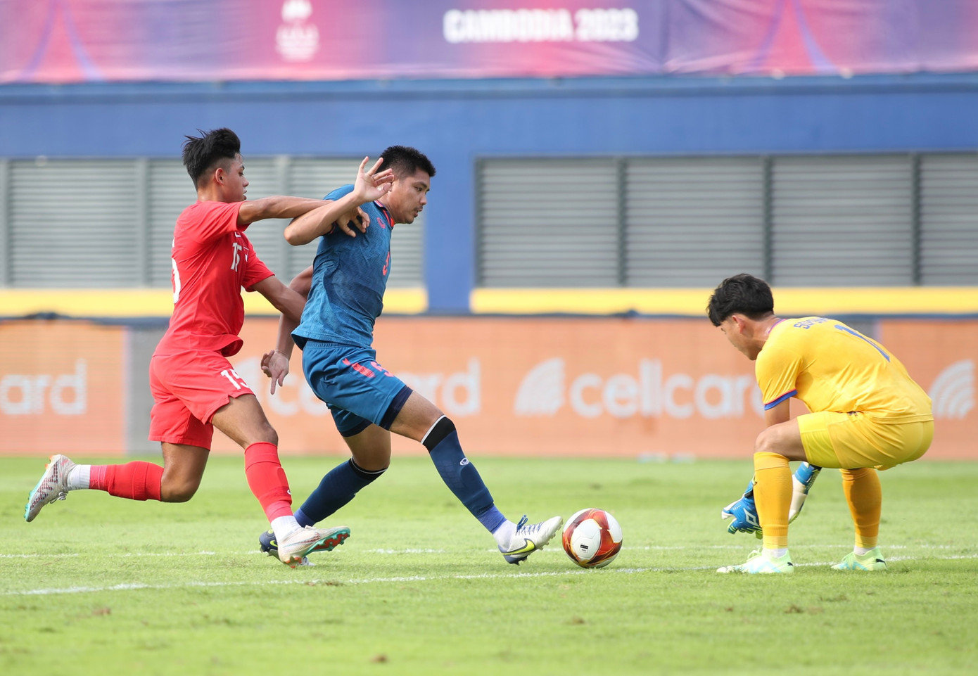 SEA Games 32: Thắng nhẹ U22 Singapore 3-1, U22 Thái Lan khẳng định sức mạnh ảnh 12 SEA Games 32: Thắng nhẹ U22 Singapore 3-1, U22 Thái Lan khẳng định sức mạnh ảnh 12