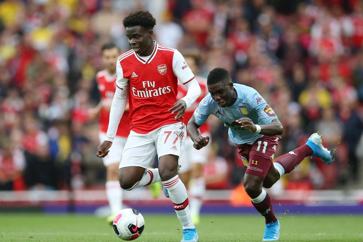 Arsenal đang toàn thắng trên sân nhà