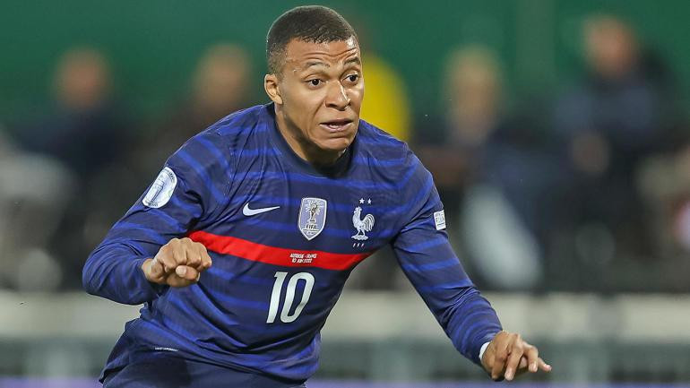 Mbappe không muốn gắn thương hiệu với một vài đối tác quảng cáo Mbappe không muốn gắn thương hiệu với một vài đối tác quảng cáo