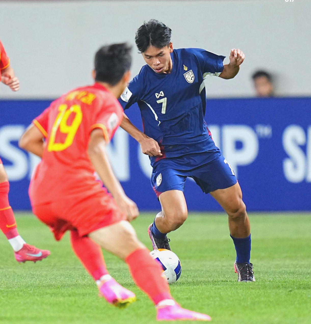 Thái Lan liên tiếp dính bàn thua ở đầu hiệp 2