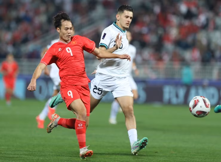 Hubner khiến các tiền đạo ĐT Việt Nam 'tắt điện' tại Asian Cup 2023