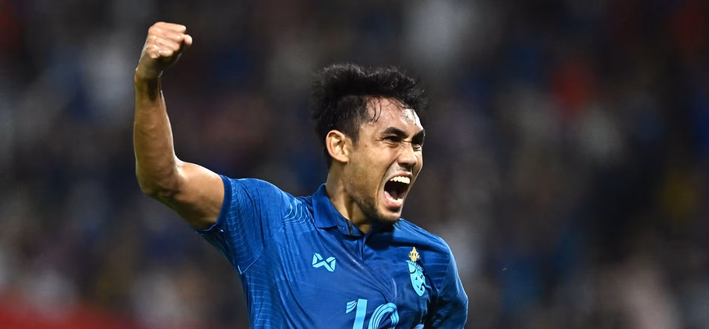 Bán kết AFF Cup: Hạ Hổ Malaya 3-0, Thái Lan hẹn gặp Việt Nam ở chung kết ảnh 12 Bán kết AFF Cup: Hạ Hổ Malaya 3-0, Thái Lan hẹn gặp Việt Nam ở chung kết ảnh 12