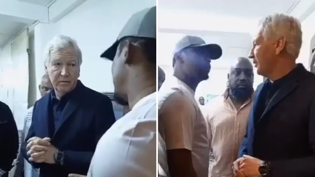 Eto'o và HLV Brys rất căng thẳng với nhau Eto'o và HLV Brys rất căng thẳng với nhau