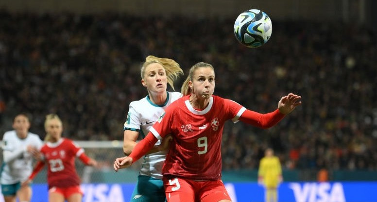 New Zealand thua Thụy Sĩ về cách triển khai lối chơi