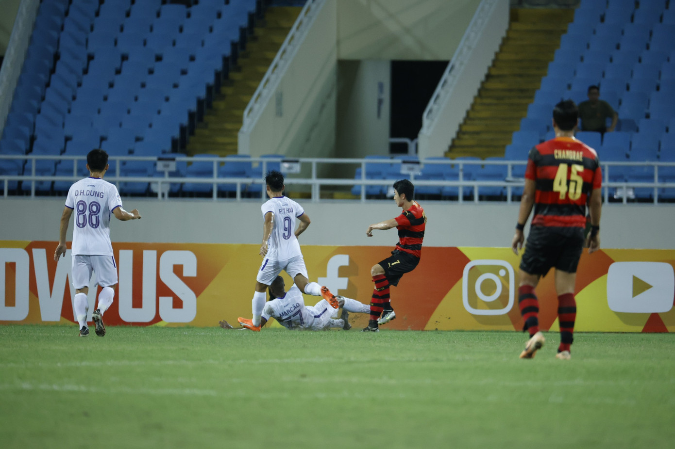 Hà Nội FC có màn thể hiện tốt dù thua Pohang Steelers 2-4 ảnh 23