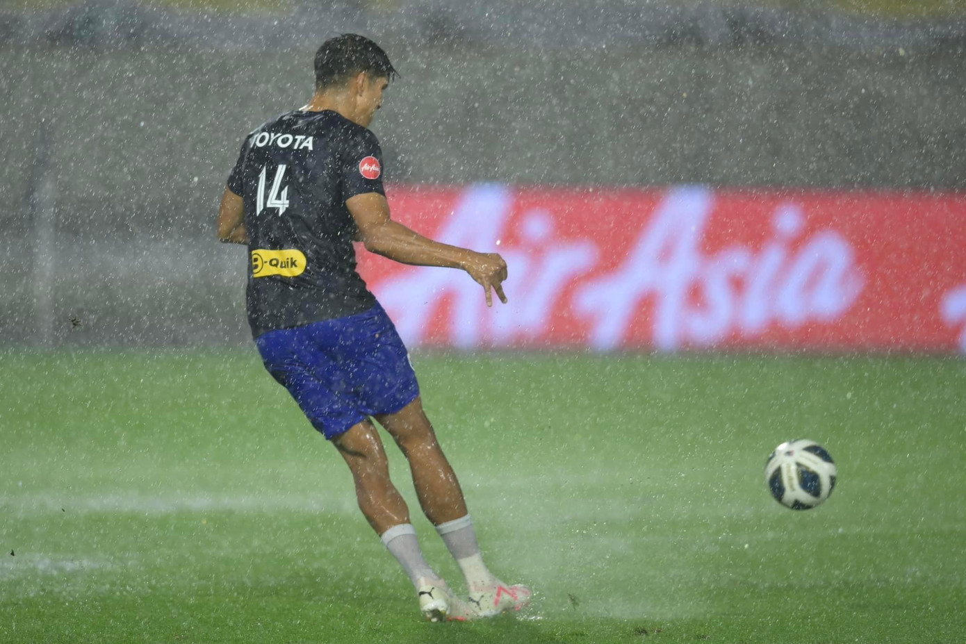 Thua penalty 4-5, Thái Lan đánh mất King's Cup về tay Iraq ảnh 10