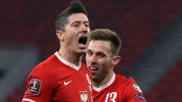 Rybus (phải) sẽ không thể sát cánh cùng Lewandowski tại World Cup Rybus (phải) sẽ không thể sát cánh cùng Lewandowski tại World Cup