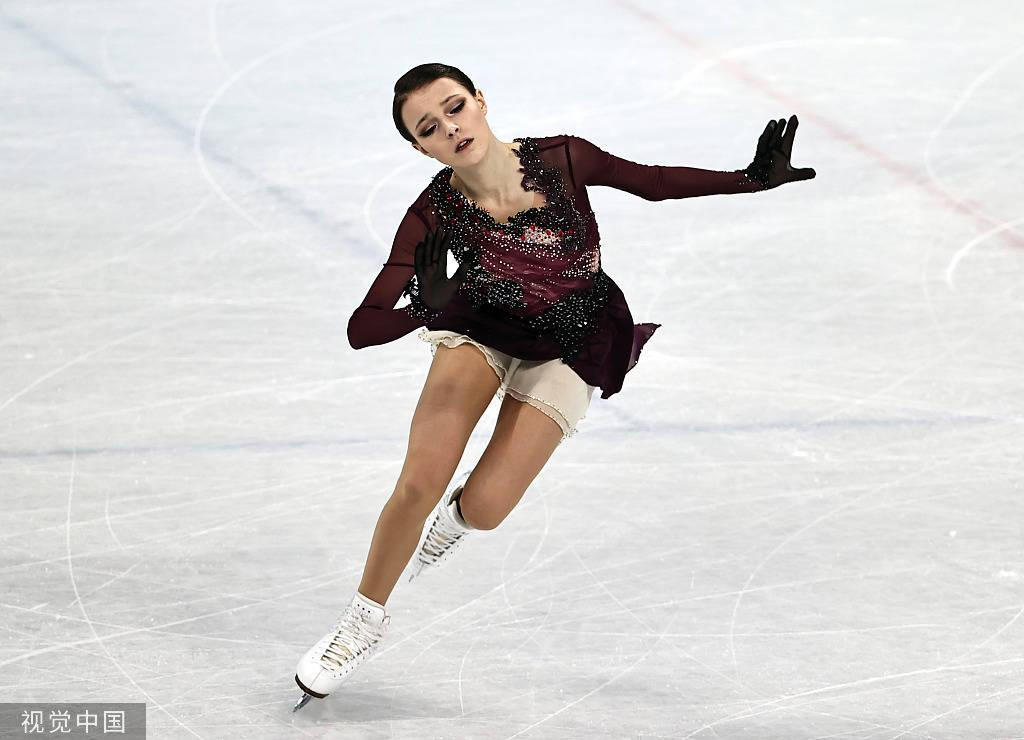VĐV giành HCB, Alexandra Trusova