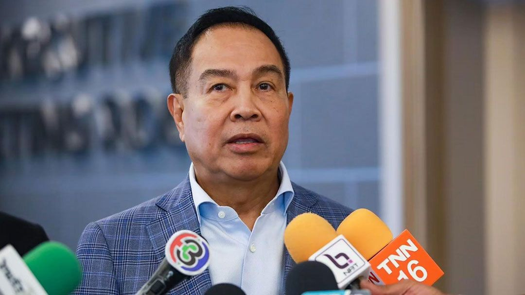 Ông Somyot đang bị lôi vào vụ kiện cáo với Madam Pang Ông Somyot đang bị lôi vào vụ kiện cáo với Madam Pang