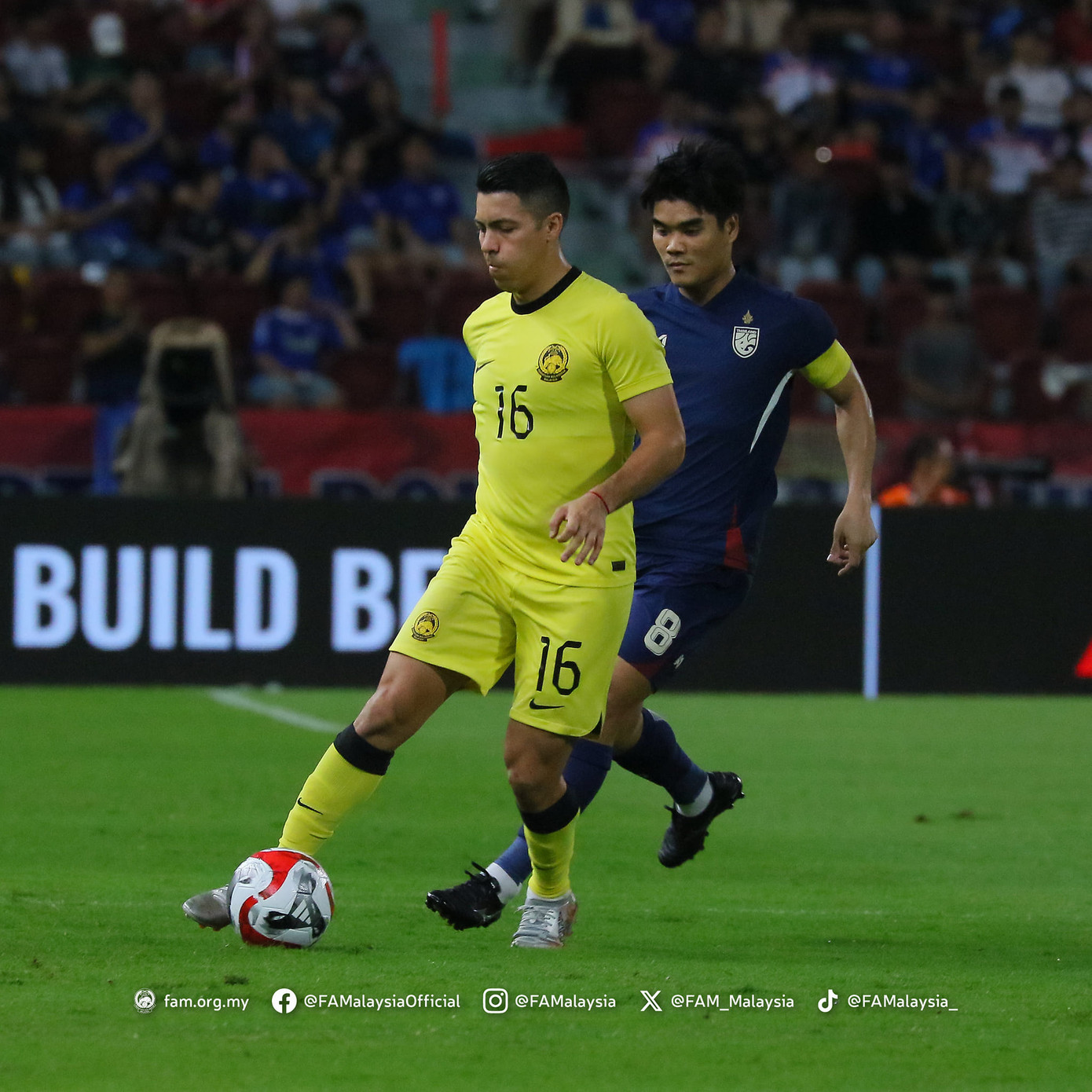 Thái Lan đè Malaysia, ngôi đầu bảng A đổi chủ ảnh 12 Thái Lan đè Malaysia, ngôi đầu bảng A đổi chủ ảnh 12