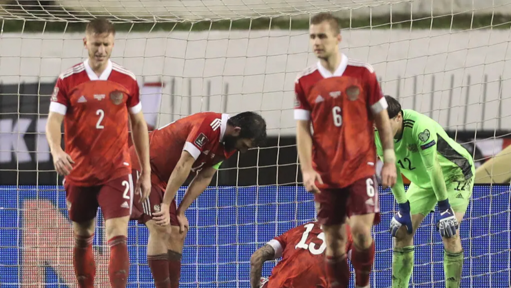 Bóng đá Nga đang gặp nhiều khó khăn