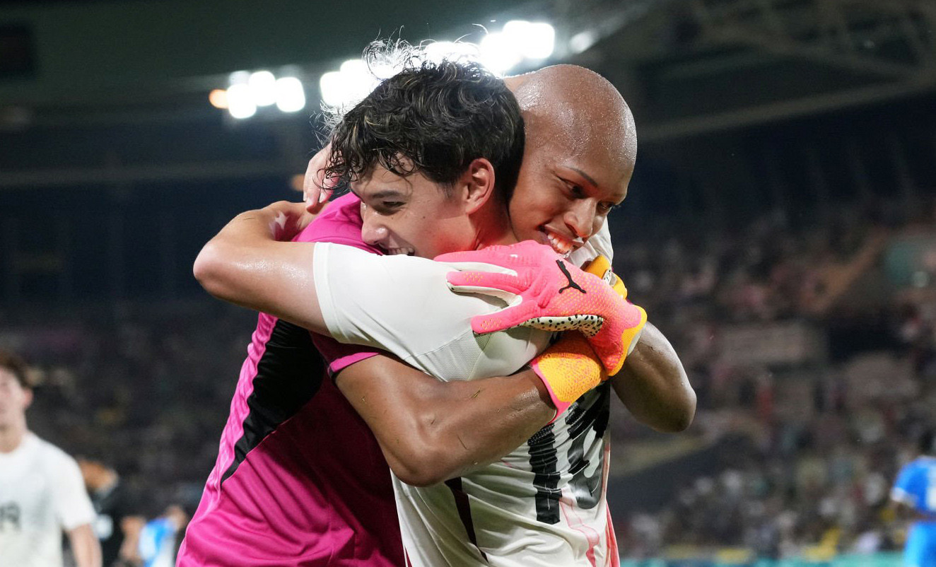 Thủ môn U23 Nhật Bản không thua bàn nào ở vòng bảng Thủ môn U23 Nhật Bản không thua bàn nào ở vòng bảng