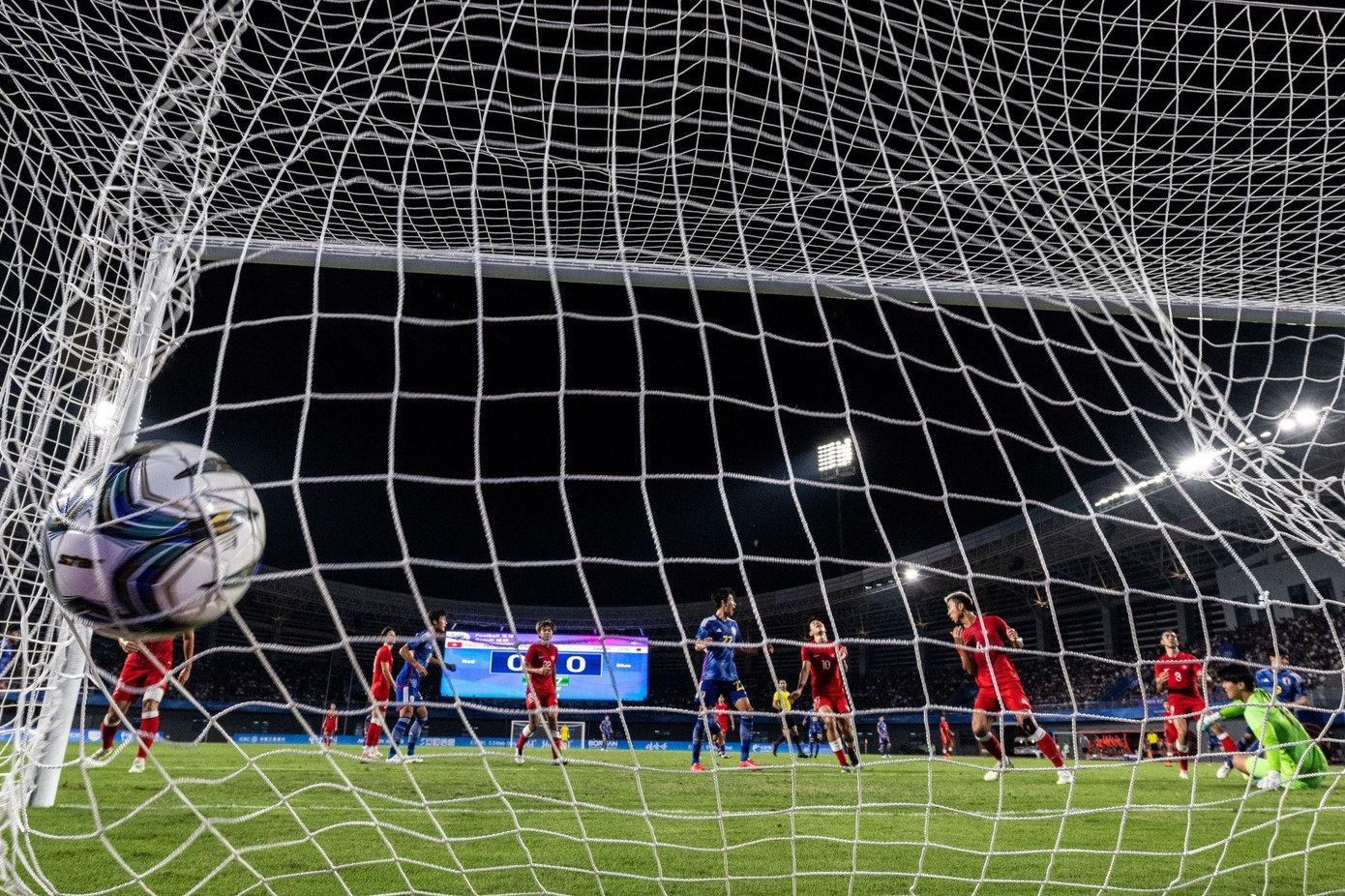 Đại thắng Olympic Hồng Kông Trung Quốc 4-0, Olympic Nhật Bản ghi tên vào chung kết Asiad 19 ảnh 6