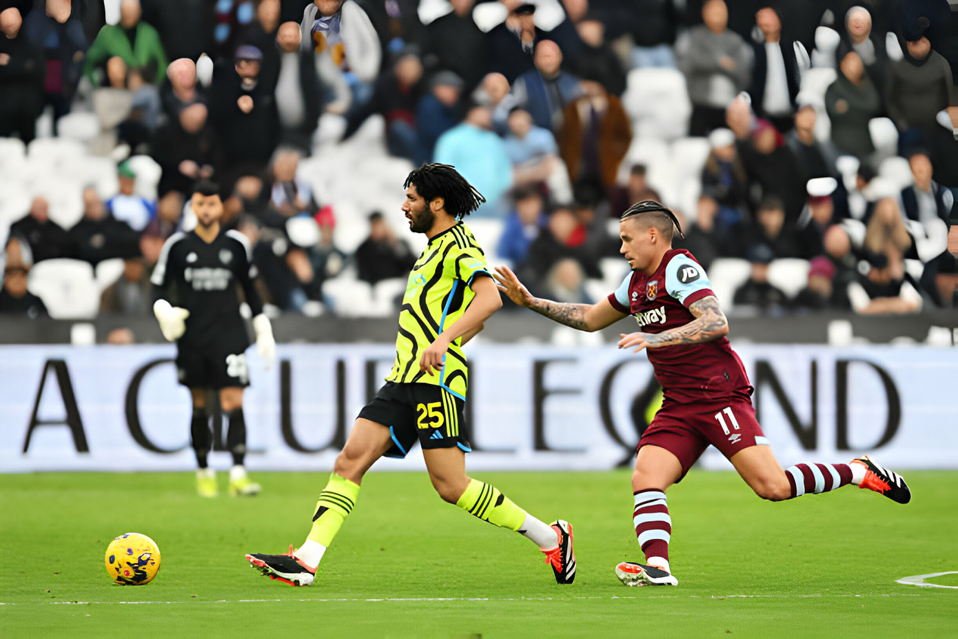 'Bom tấn' rực sáng, Arsenal vùi dập West Ham 6 bàn không gỡ ảnh 24 'Bom tấn' rực sáng, Arsenal vùi dập West Ham 6 bàn không gỡ ảnh 24