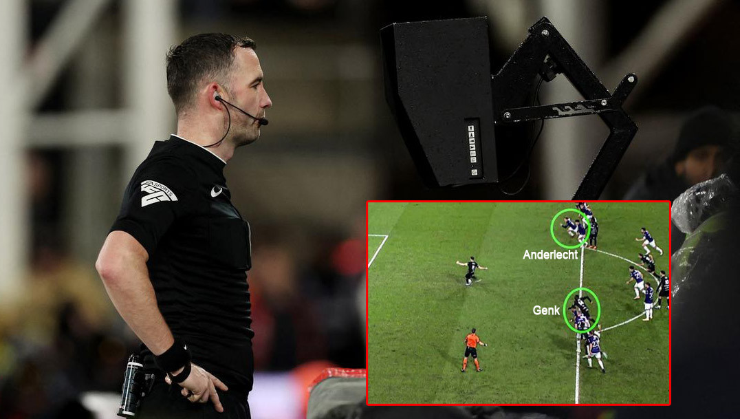 2 cầu thủ Anderlecht và 1 cầu thủ Genk đã xâm nhập vòng cấm trước khi quả phạt đền được thực hiện