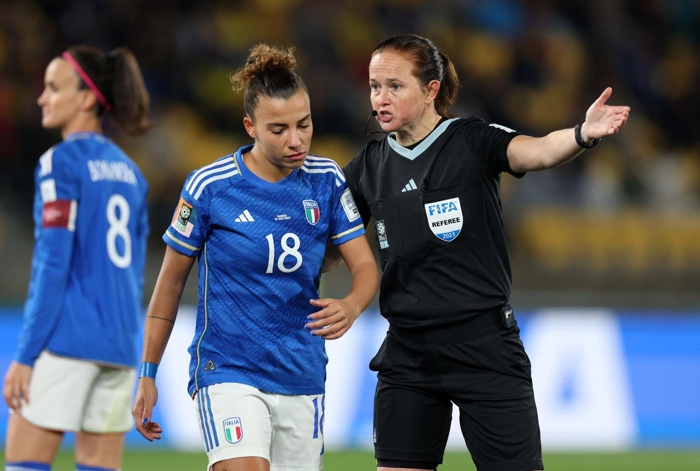 Italia sẽ bị Nam Phi &apos;mời&apos; về nước?