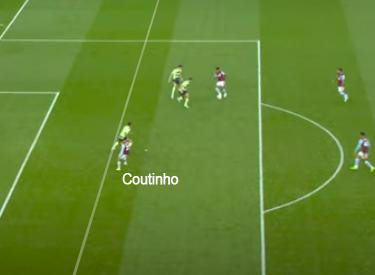 Coutinho dường như đã không việt vị trước khi sút tung lưới Man City