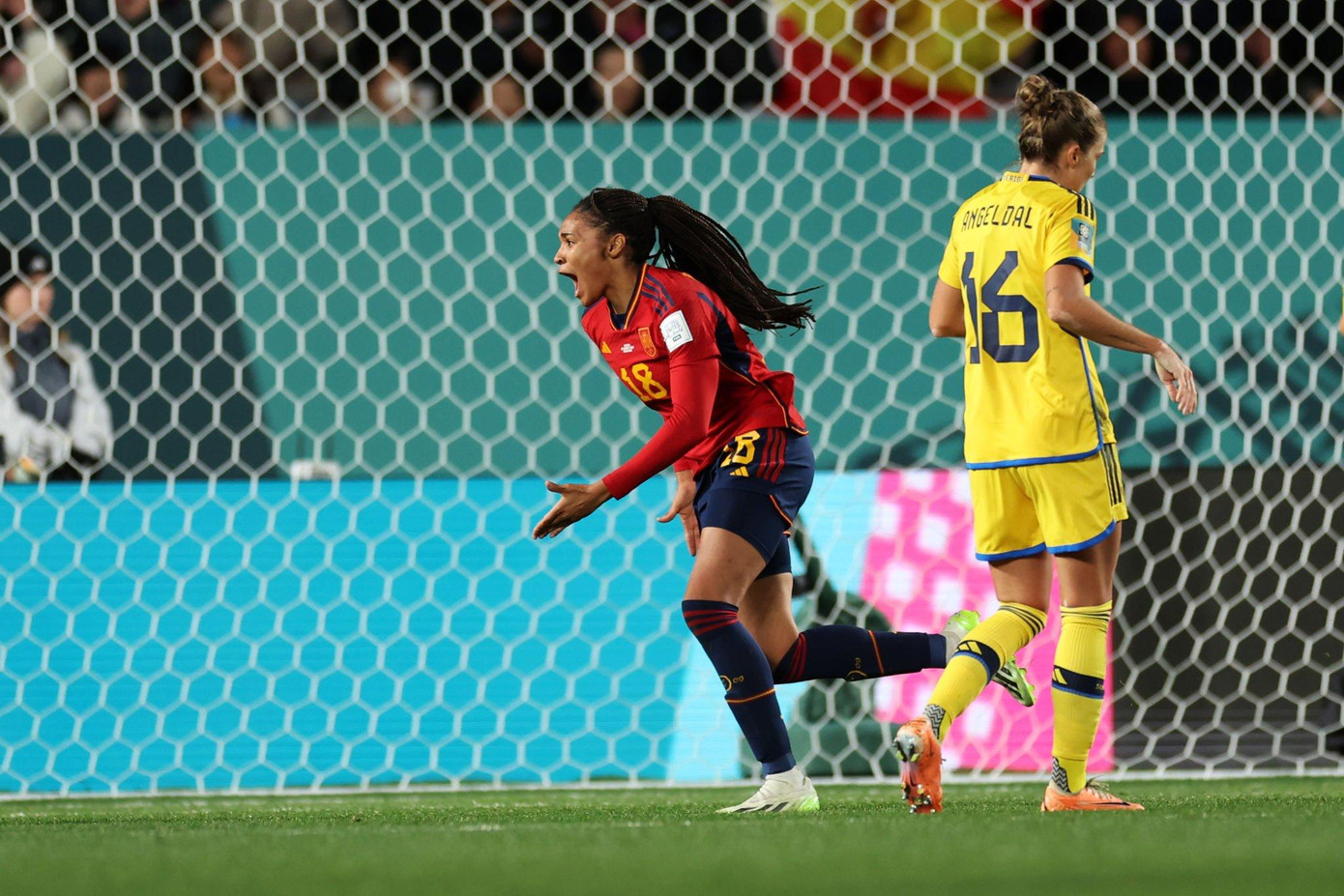 Đánh bại Thụy Điển 2-1 trong 10 phút cuối điên rồ, nữ Tây Ban Nha lần đầu vào chung kết World Cup ảnh 23