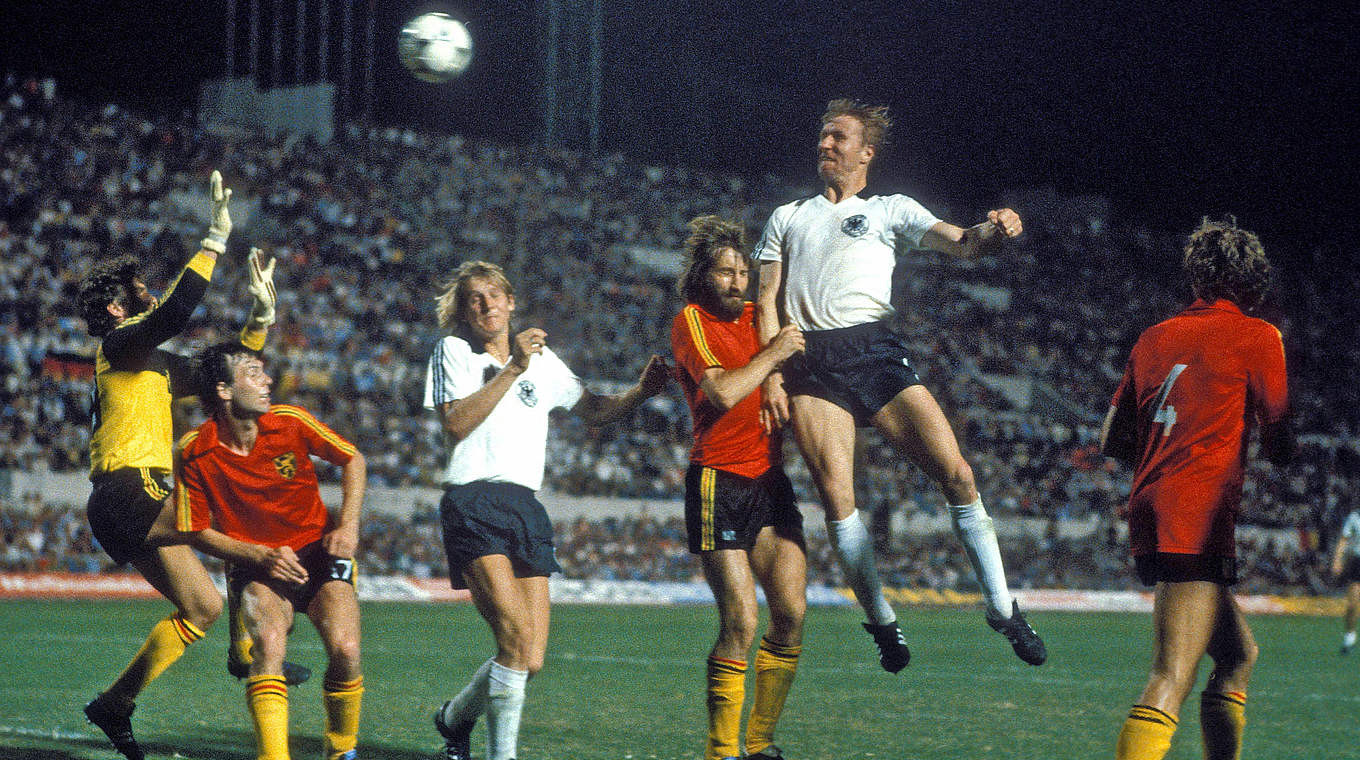 Tây Đức thắng Bỉ ở chung kết và đăng quang