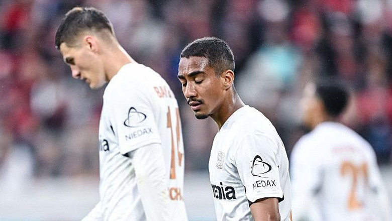 Leverkusen bị cầm hòa 2-2 Leverkusen bị cầm hòa 2-2