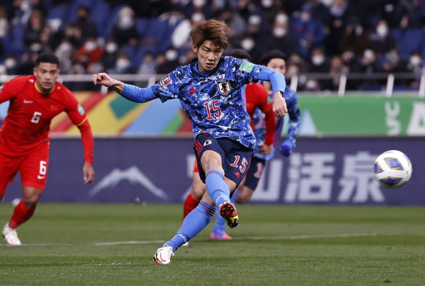 Osako phải rút lui vào giờ chót vì chấn thương Osako phải rút lui vào giờ chót vì chấn thương