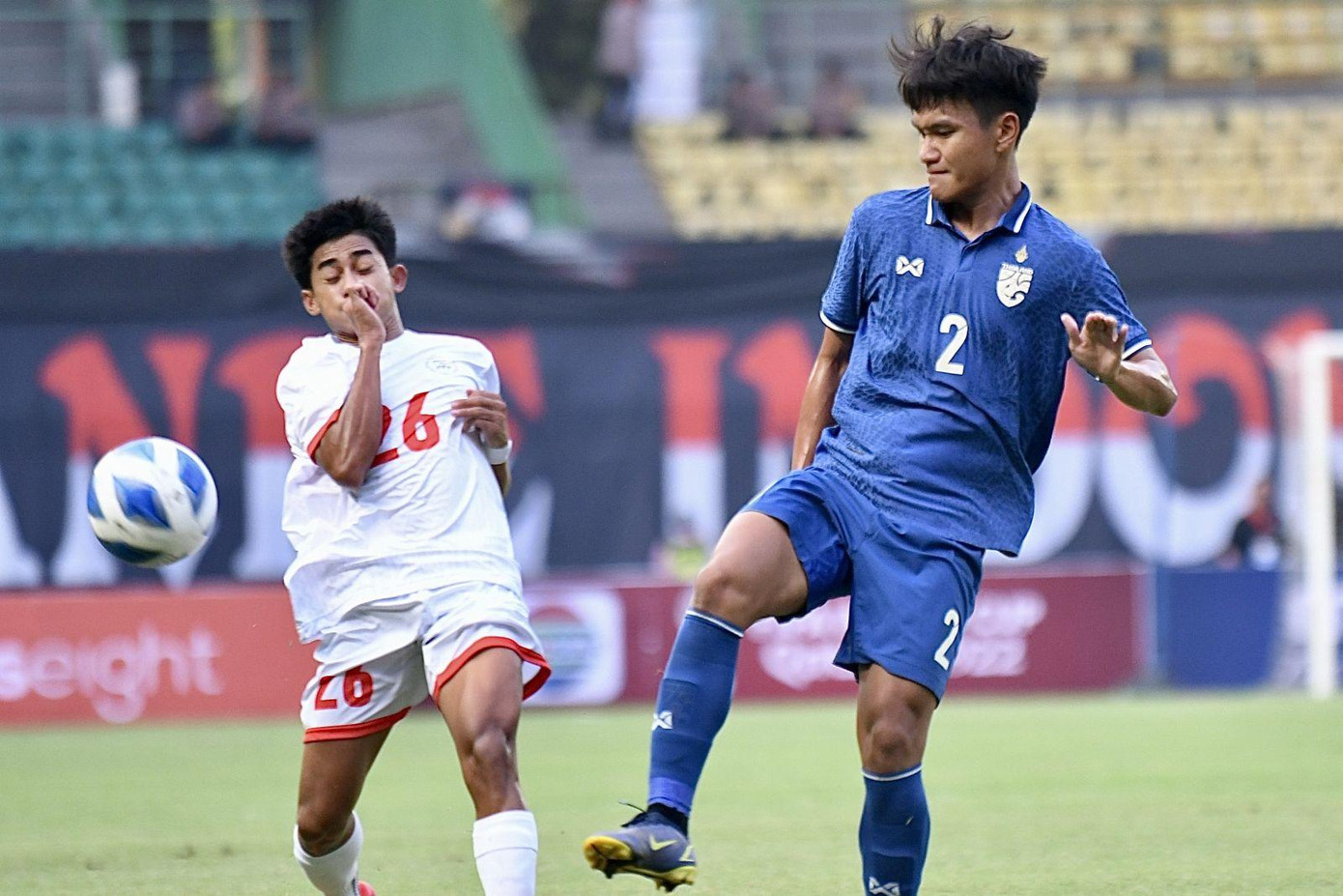 Thái Lan thi đấu rất mờ nhạt trước Philippines