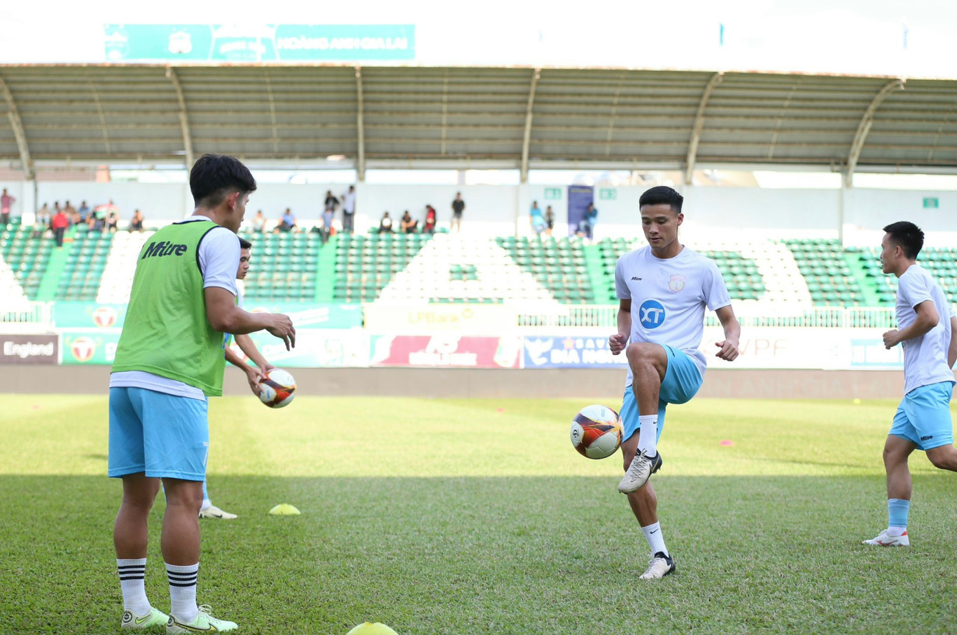 LPBank HAGL xuất sắc cầm hoà Thép Xanh Nam Định ảnh 6