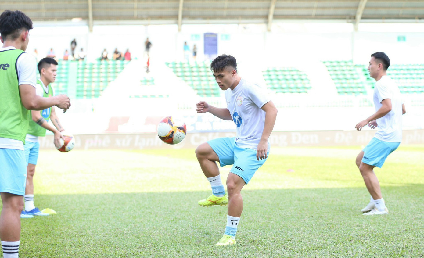 LPBank HAGL xuất sắc cầm hoà Thép Xanh Nam Định ảnh 8