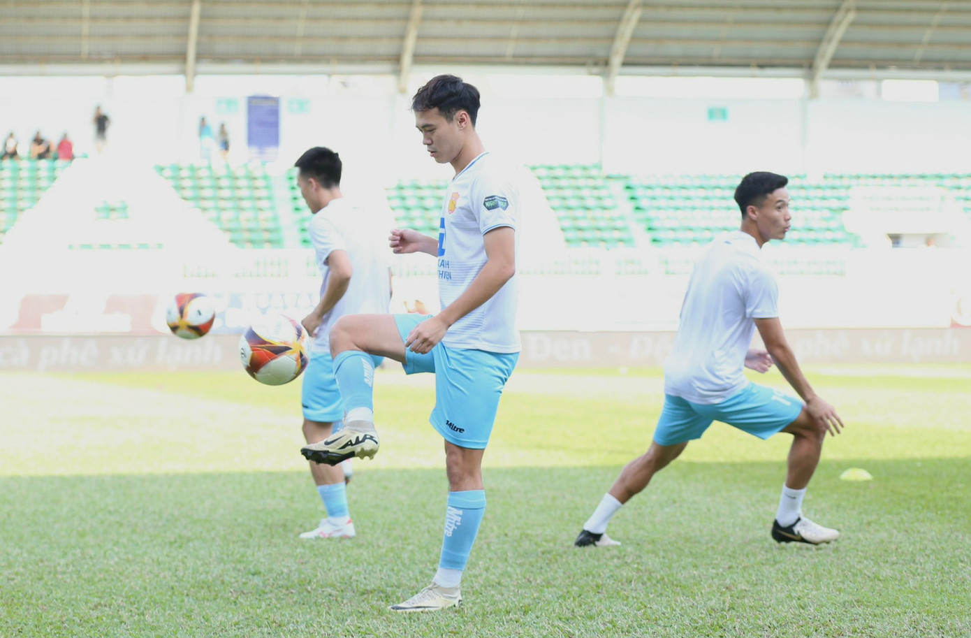 LPBank HAGL xuất sắc cầm hoà Thép Xanh Nam Định ảnh 5