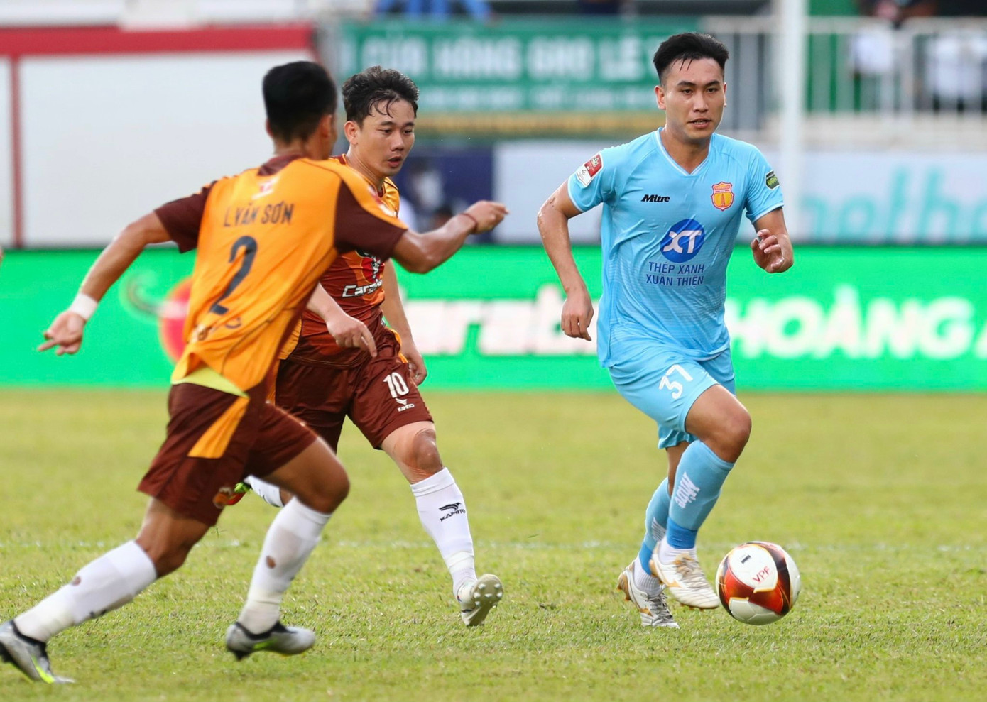 LPBank HAGL xuất sắc cầm hoà Thép Xanh Nam Định ảnh 36